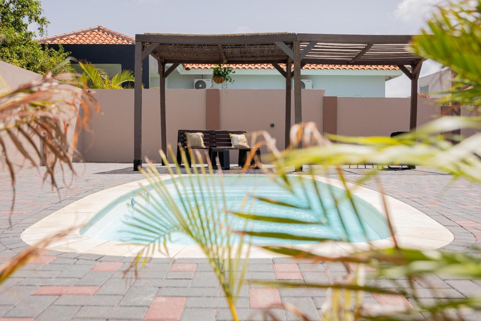 Av Curacao - Centrally Located Spacious Apartment Βίλλεμσταντ Εξωτερικό φωτογραφία